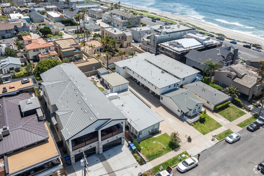 155 Cherry Ave, Carlsbad, CA à vendre - Photo de l’immeuble – Image 2 sur 5