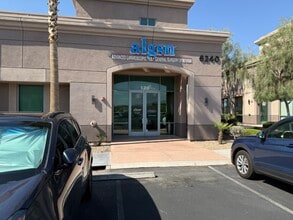 6240 N Durango Dr, Las Vegas, NV à louer Photo intérieure– Image 1 sur 10