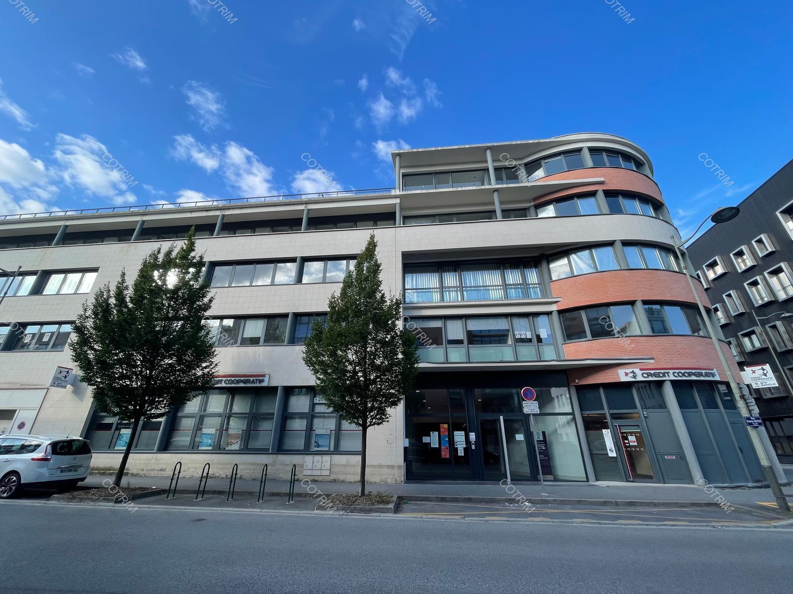 5 Rue Gaston Boyer, Reims à louer Photo de l’immeuble– Image 1 sur 14