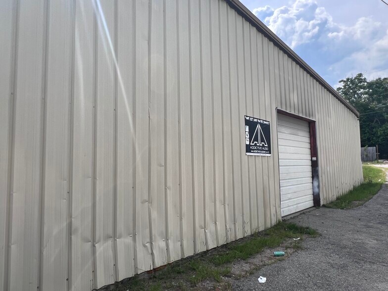 7224 Middle St, Columbia, SC à louer - Photo de l’immeuble – Image 2 sur 7