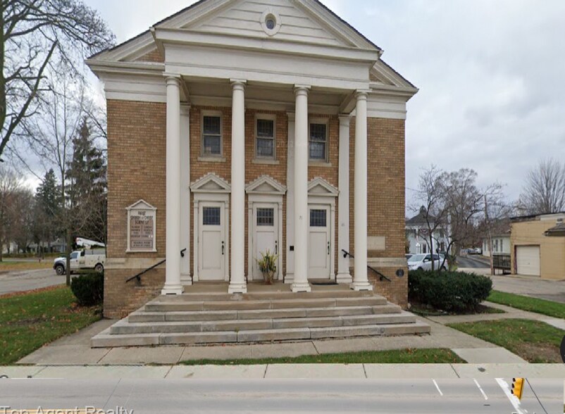 71 S Washington St, Oxford, MI à louer - Photo de l’immeuble – Image 2 sur 16