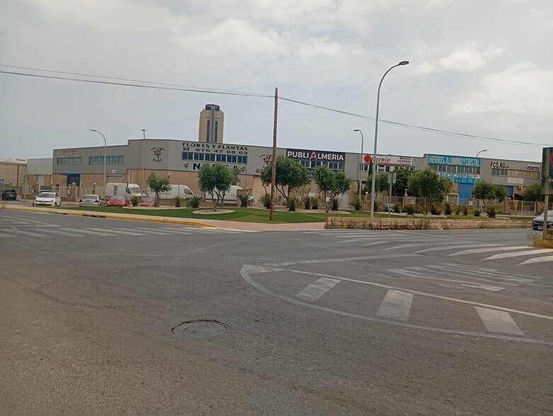 Terrain dans El Ejido, Almería à vendre - Photo de l’immeuble – Image 2 sur 7