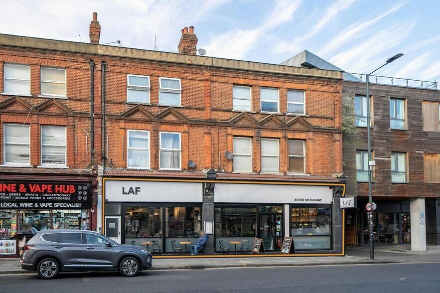 44-46 High Rd, Londres à louer - Photo de l’immeuble – Image 2 sur 16