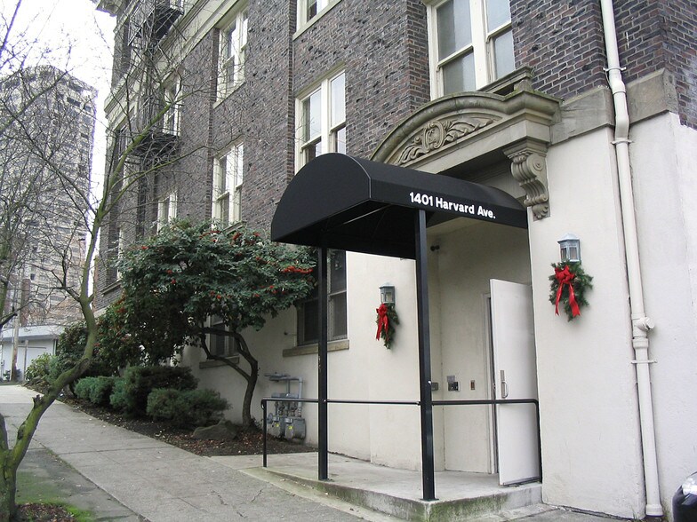 722 E Union St, Seattle, WA à vendre - Photo de l’immeuble – Image 3 sur 4