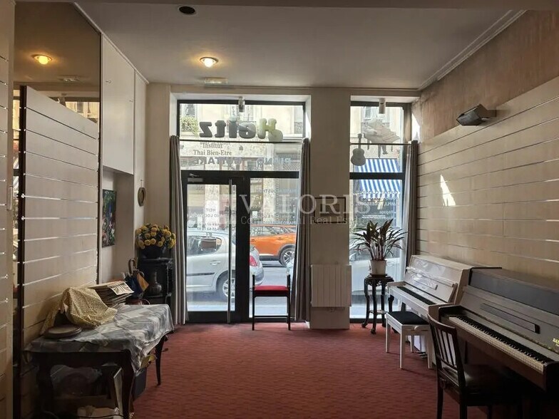 Local commercial dans Lyon à vendre - Hall d’entrée – Image 2 sur 5