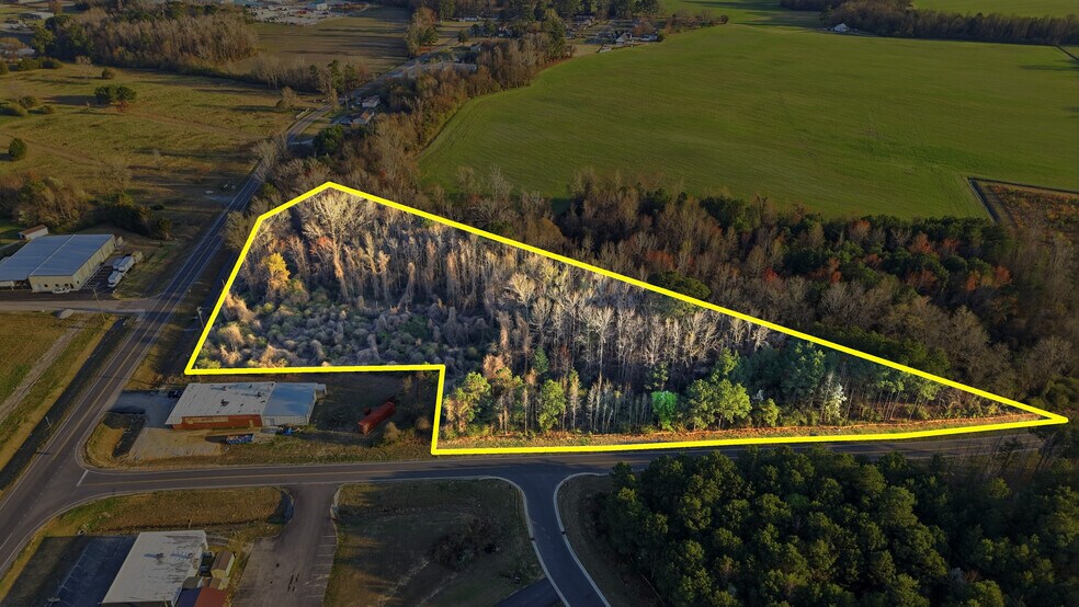 Pope Road, Dunn, NC à vendre - Photo principale – Image 1 sur 4