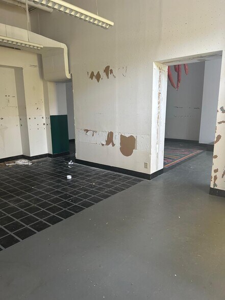 160 Riverside Blvd, New York, NY à louer - Photo de l’immeuble – Image 3 sur 15