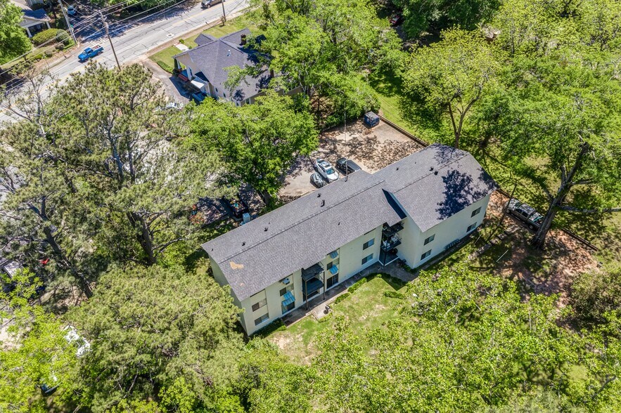 146 Jackson St, Newnan, GA à vendre - Photo principale – Image 1 sur 11
