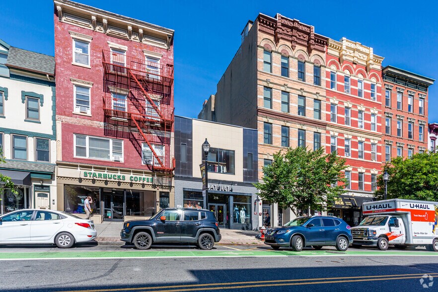 316 Washington St, Hoboken, NJ à louer - Photo principale – Image 1 sur 9