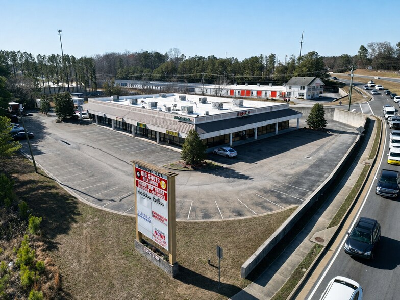 101 Emma Ln, Woodstock, GA à louer - Photo de l’immeuble – Image 1 sur 4