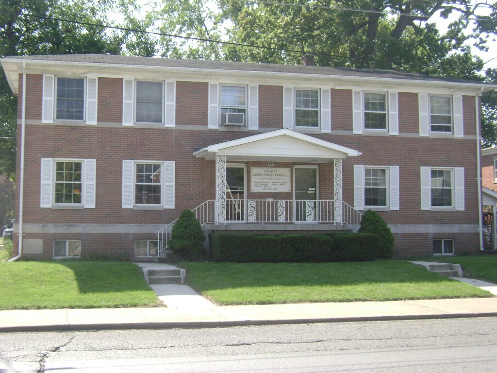 224 E Wooster St, Bowling Green, OH à louer Photo de l’immeuble– Image 1 sur 2