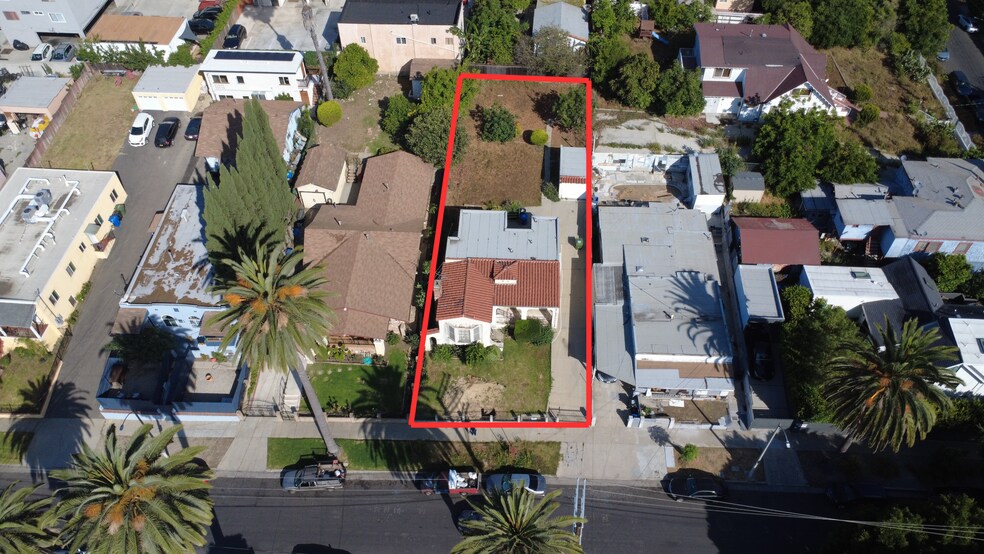 701 N Rampart Blvd, Los Angeles, CA à vendre - Photo de l’immeuble – Image 2 sur 13