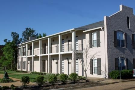 1775 Lelia Dr, Jackson, MS à louer - Photo principale – Image 1 sur 1