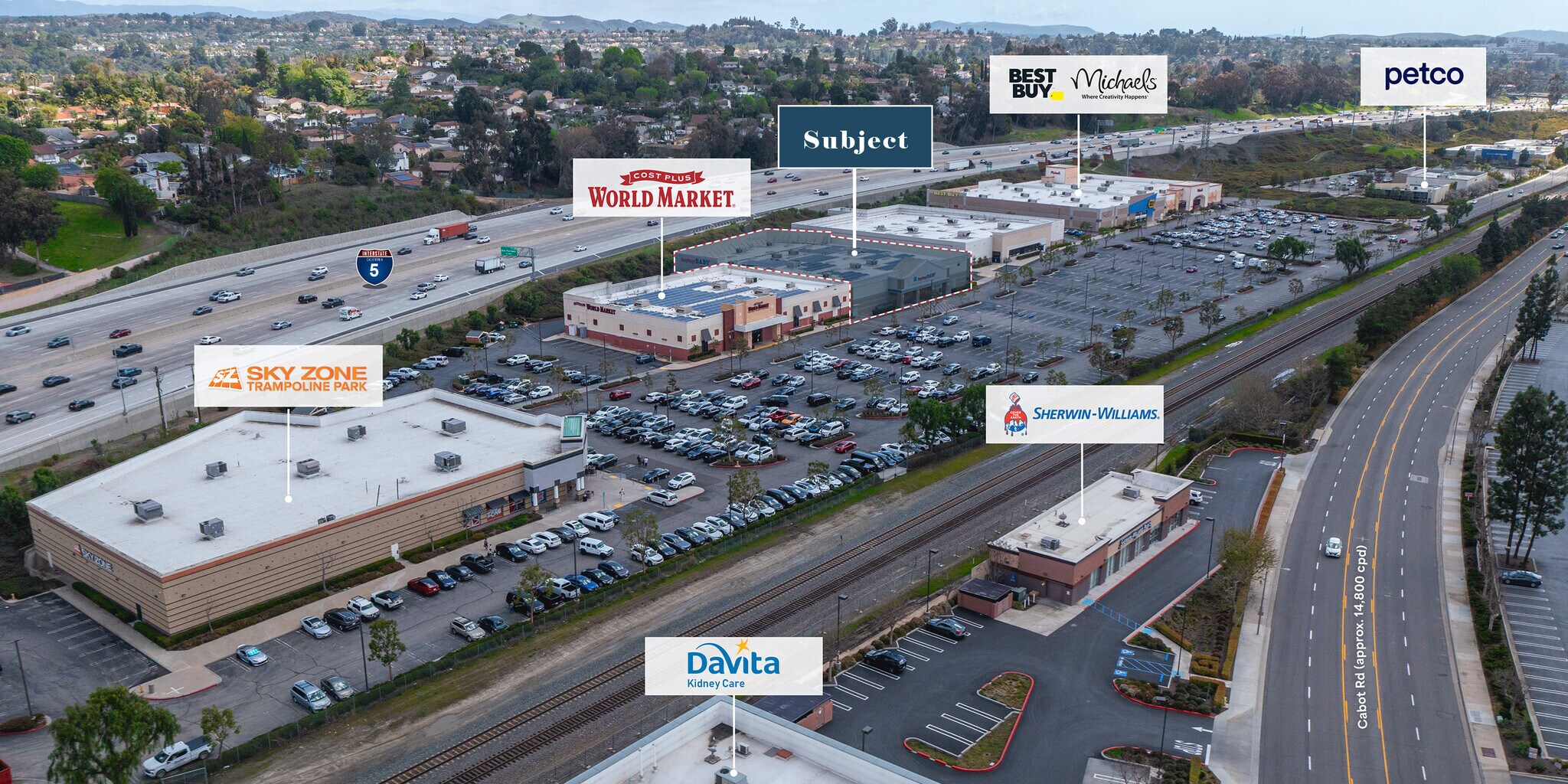 25322 El Paseo, Mission Viejo, CA à vendre Photo de l’immeuble– Image 1 sur 4