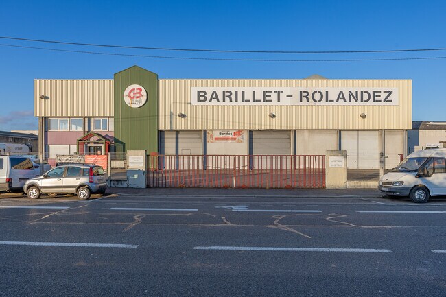 Plus de détails pour 78 Avenue Franklin Roosevelt, Vaulx-en-Velin - Local d’activités à vendre