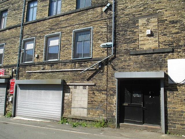 Eastwood St, Bradford à louer - Photo principale – Image 1 sur 1