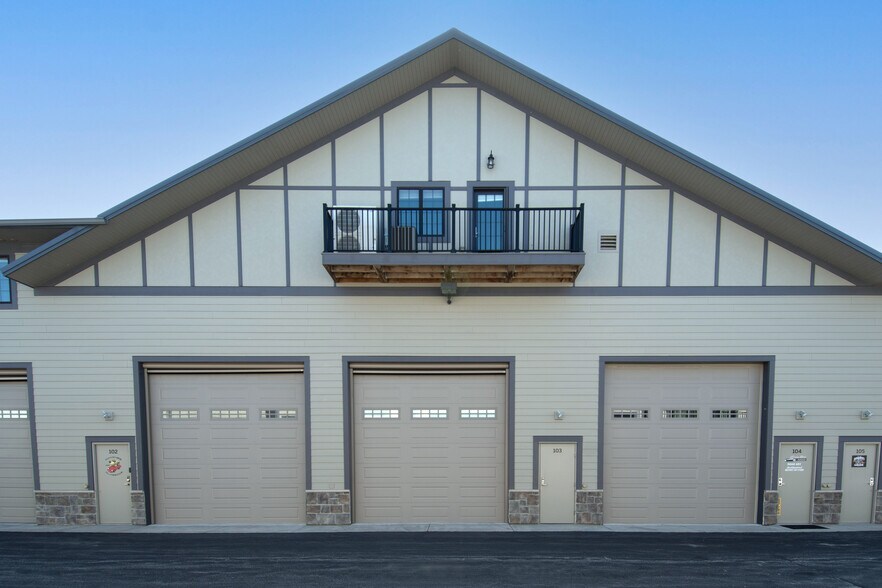 2224 Ferry Road, Naperville, IL à vendre - Photo de l’immeuble – Image 2 sur 2