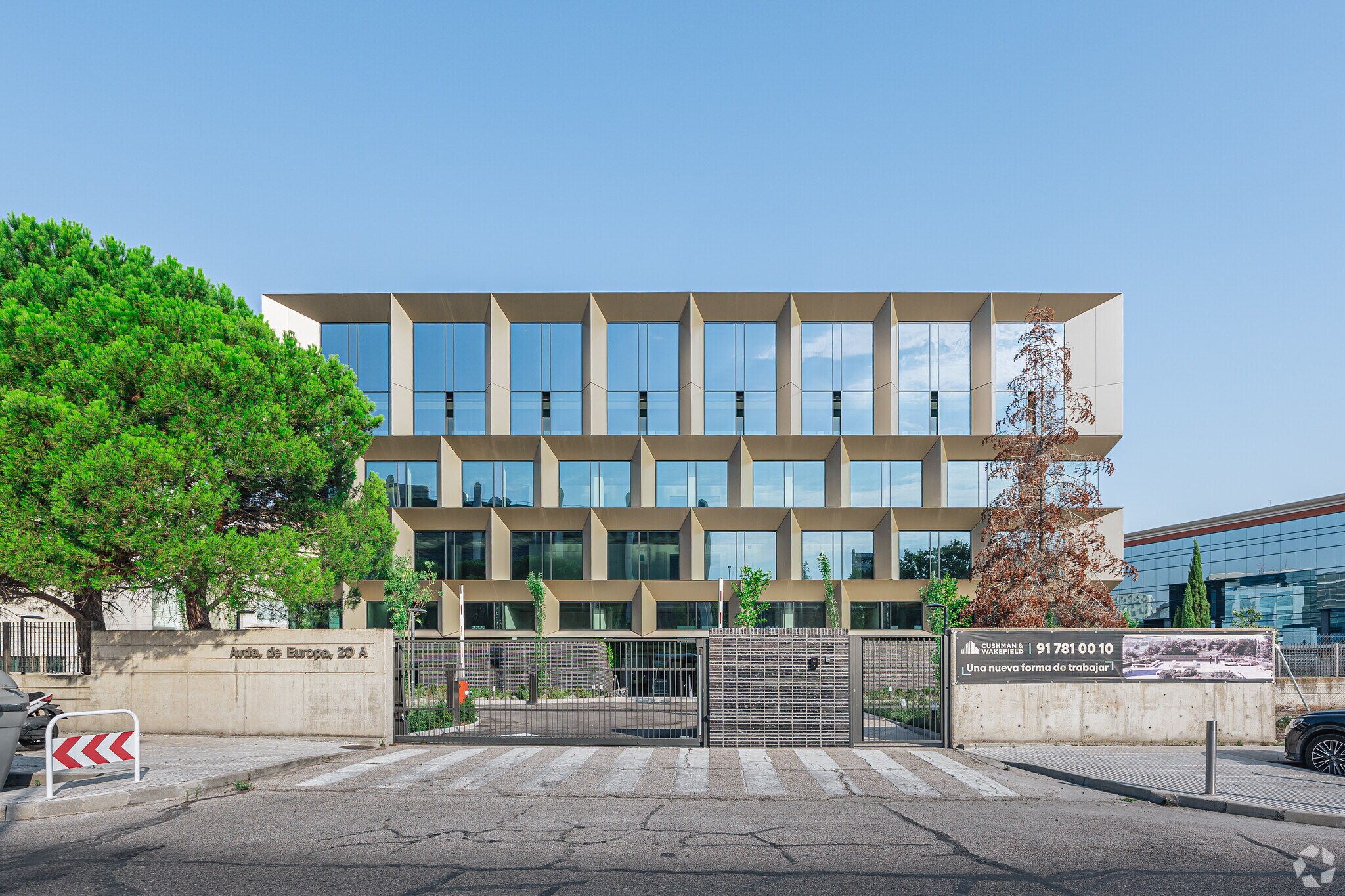 Avenida Europa, 20 A, Alcobendas, Madrid à louer Photo principale– Image 1 sur 4
