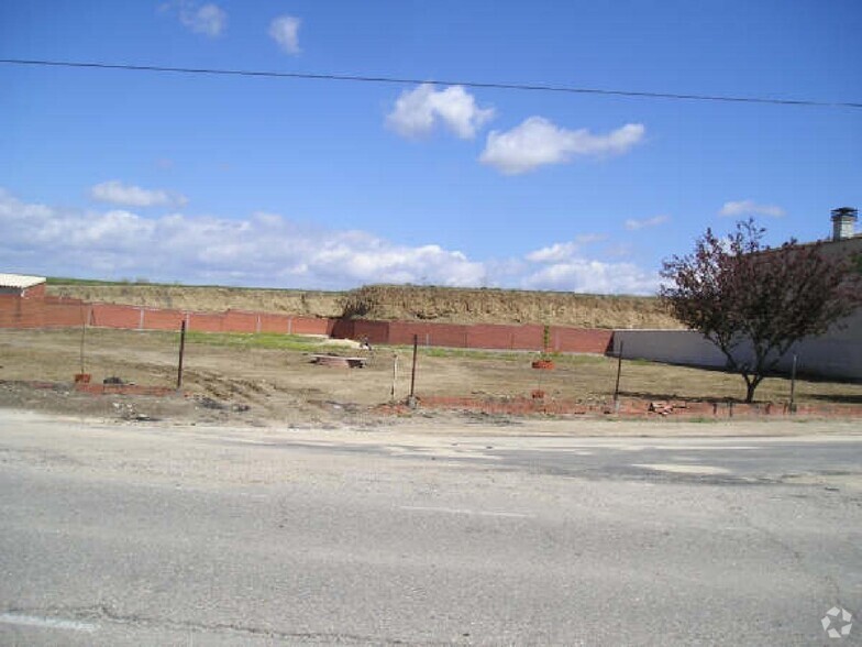 Terrain dans Santa Olalla, Toledo à vendre - Photo principale – Image 1 sur 5