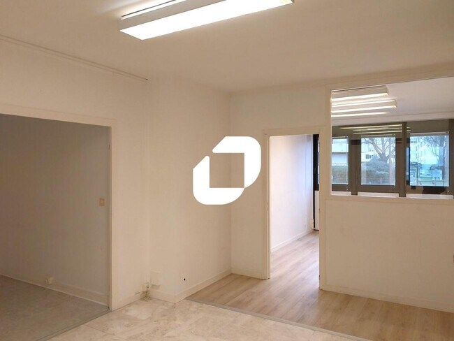 Plus de détails pour Rue Louis Marin, Nantes - Bureau à louer