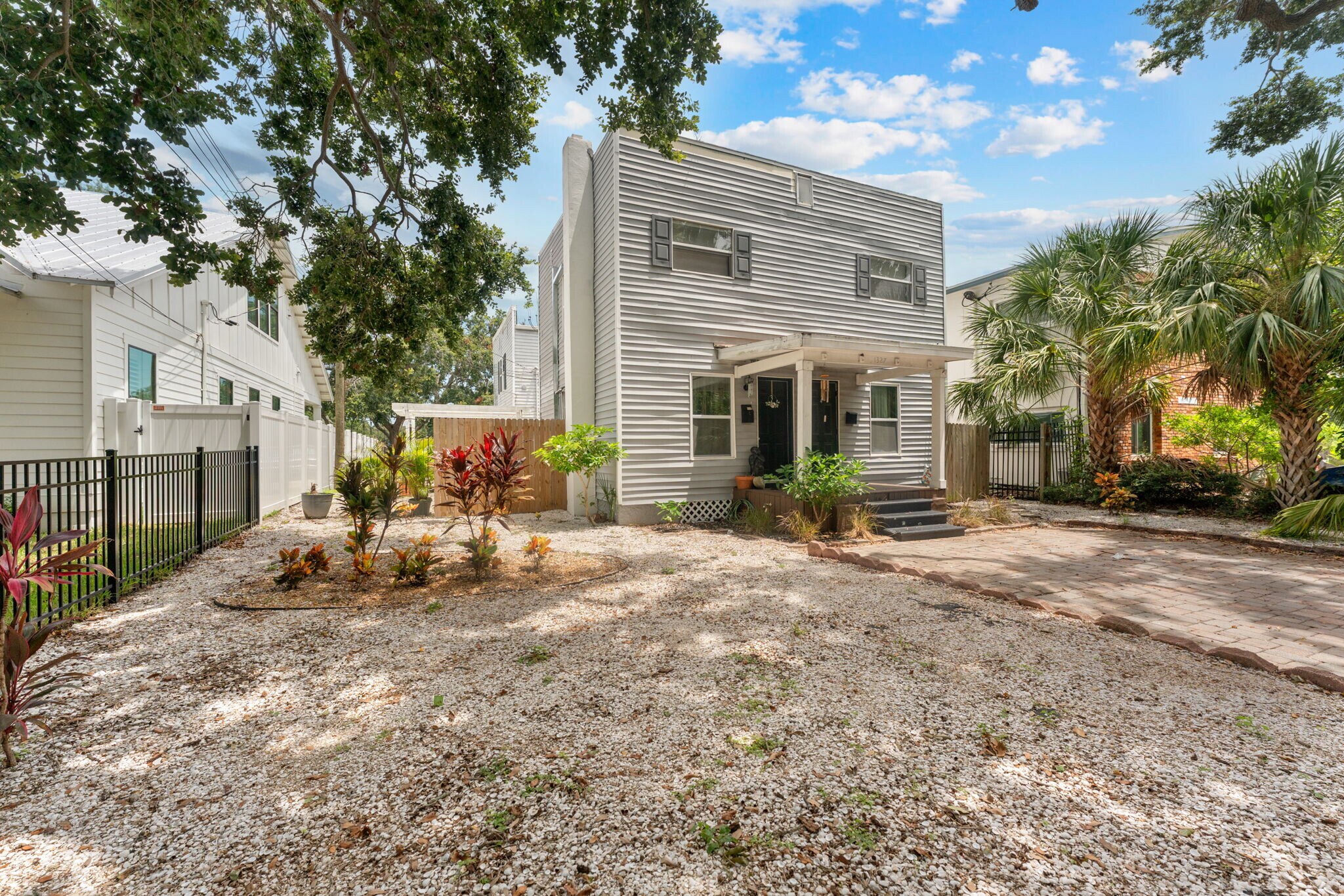 1326 17th Ter N, Saint Petersburg, FL à vendre Photo principale– Image 1 sur 17
