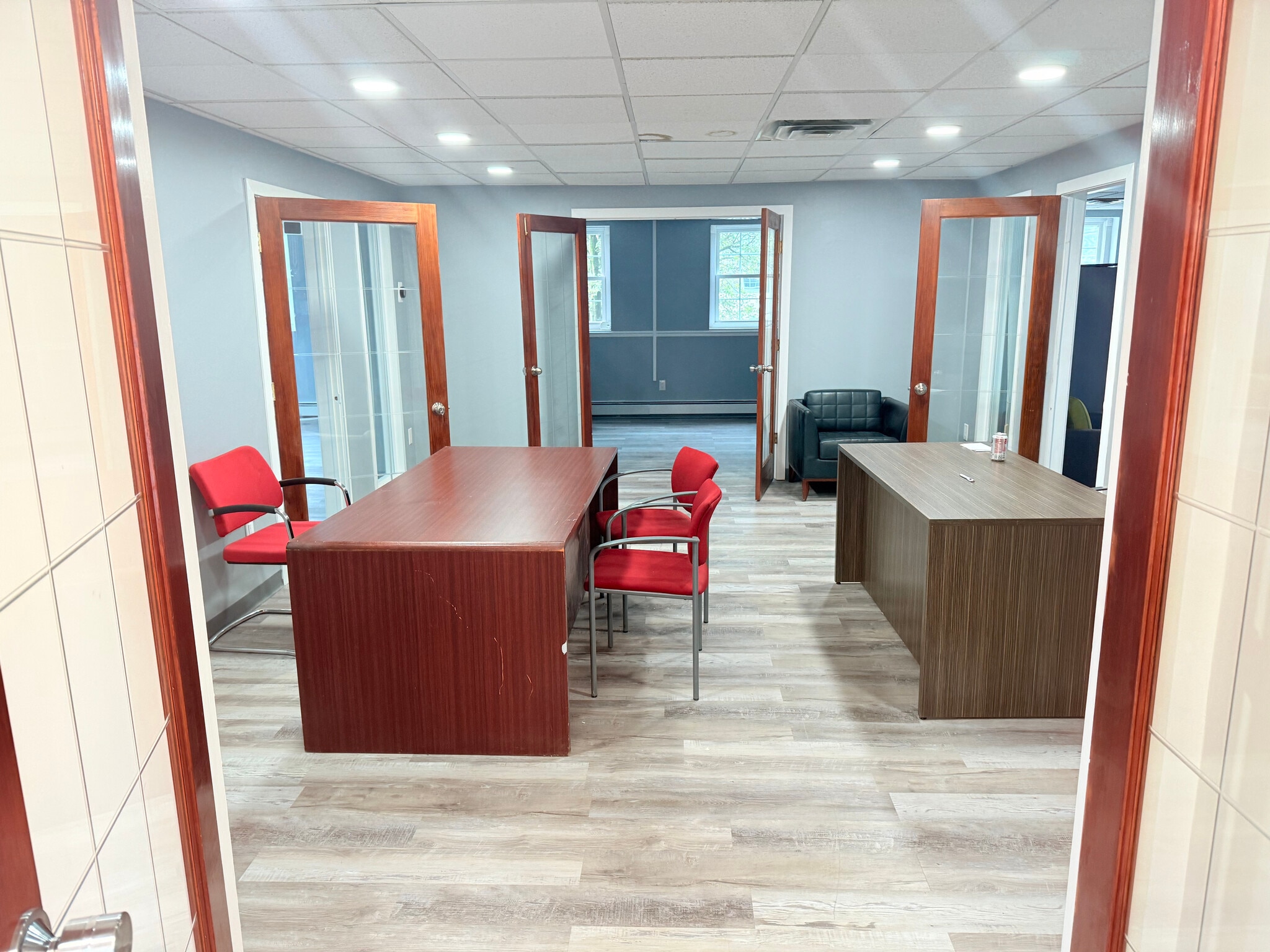 80 E Old Country Rd, Mineola, NY à louer Photo intérieure– Image 1 sur 13