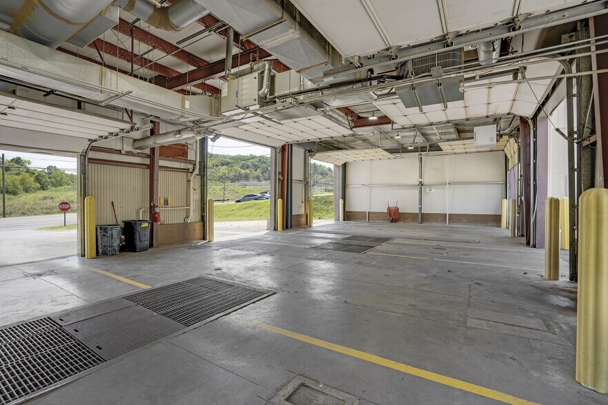 3494 Dickerson Pike, Nashville, TN à vendre - Photo intérieure – Image 3 sur 12