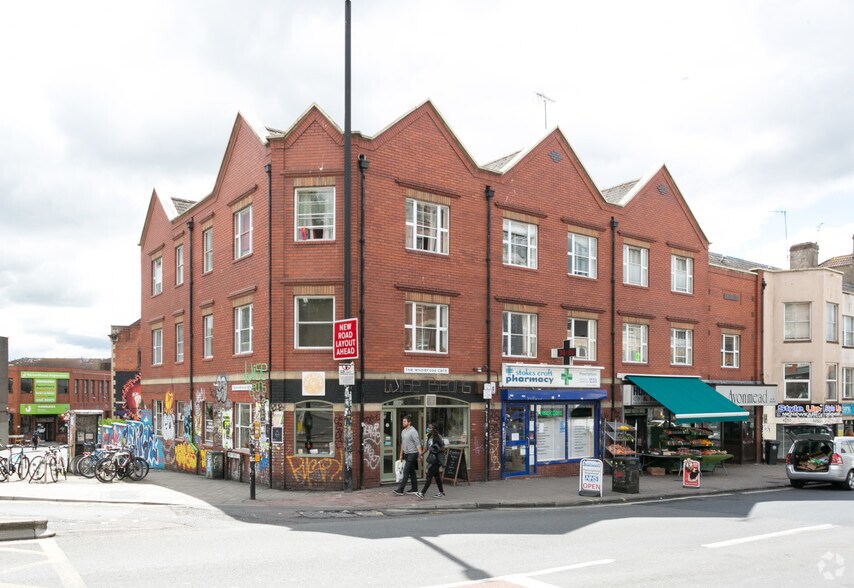 40-48 Stokes Crof, Bristol à louer - Photo principale – Image 1 sur 10