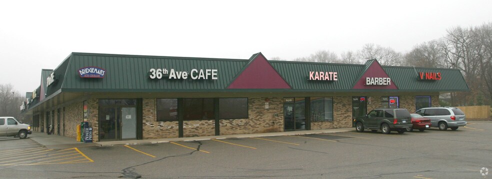 9410-9448 N 36th Ave, New Hope, MN à louer - Photo de l’immeuble – Image 2 sur 12