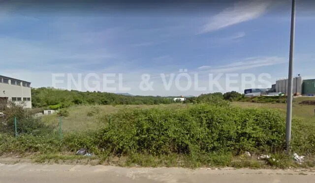 Terrain dans El Prat de Llobregat, Barcelona à vendre Photo principale– Image 1 sur 2