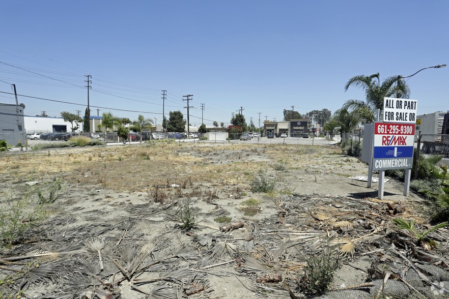 5505 E Washington Blvd, Commerce, CA à louer - Photo principale – Image 1 sur 9