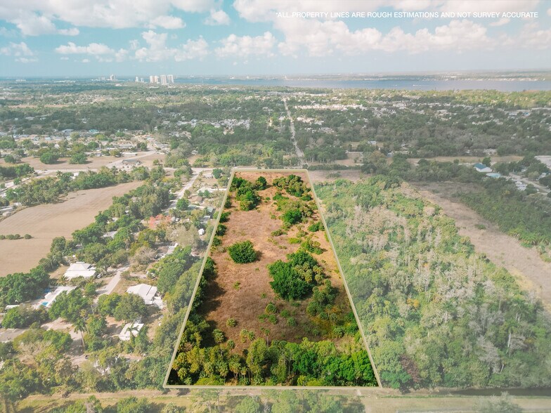 621 Ortiz Ave, Fort Myers, FL à vendre - Aérien – Image 3 sur 30