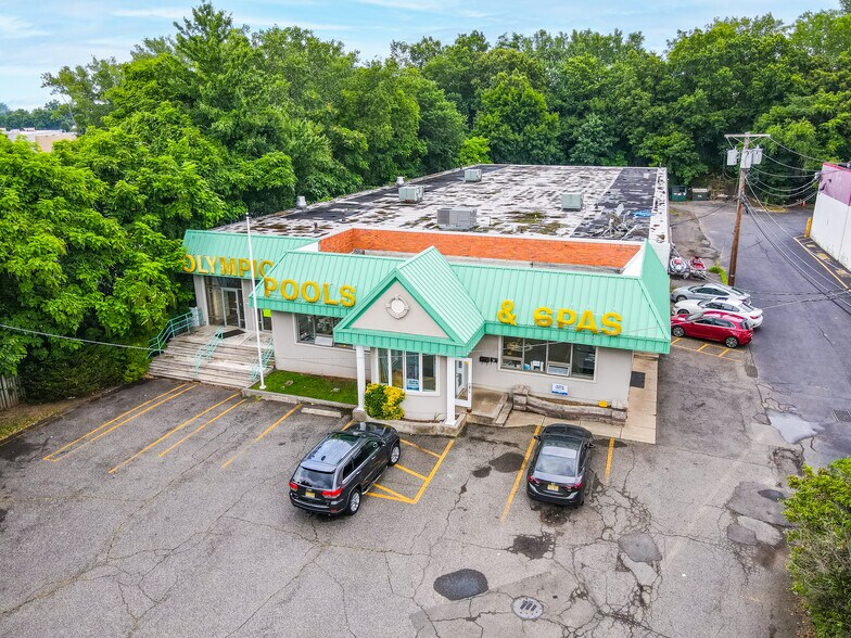 217 Us Highway 46, Saddle Brook, NJ à vendre - Photo de l’immeuble – Image 2 sur 28