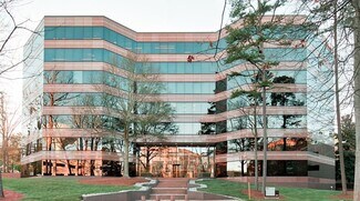 Plus de détails pour 8601 Six Forks Rd, Raleigh, NC - Bureau à louer