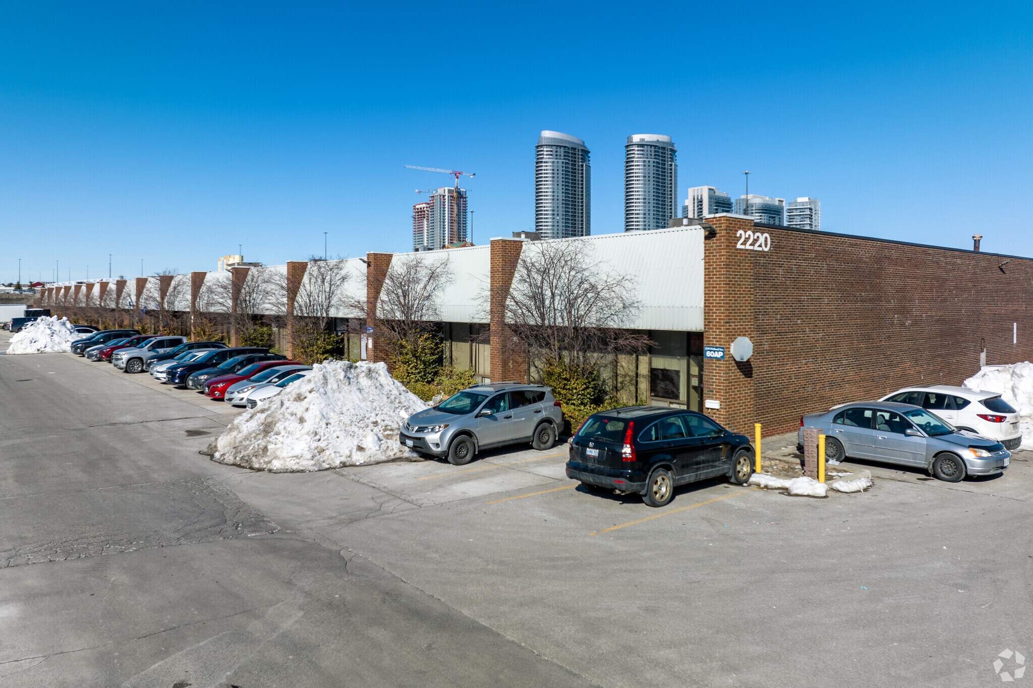2220 Midland Ave, Toronto, ON à louer Photo principale– Image 1 sur 11