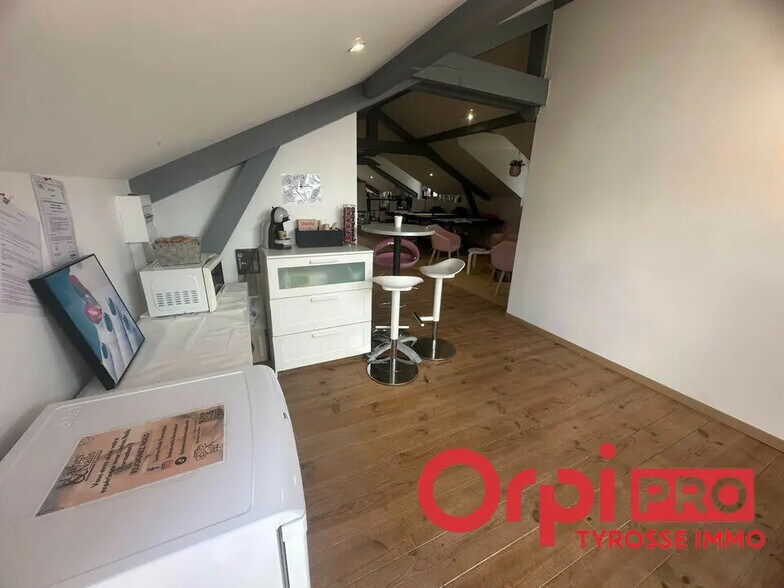 Bureau dans Bénesse-Maremne à louer - Photo de l’immeuble – Image 3 sur 5