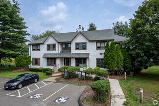 Plus de détails pour 2 Forest Park Dr, Farmington, CT - Bureau, Local commercial à louer