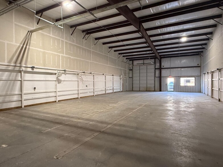 4210 S Classen Blvd, Norman, OK à louer - Photo principale – Image 1 sur 5