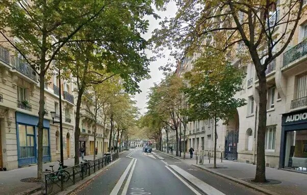 Local commercial dans Paris à louer - Photo de l’immeuble – Image 3 sur 4