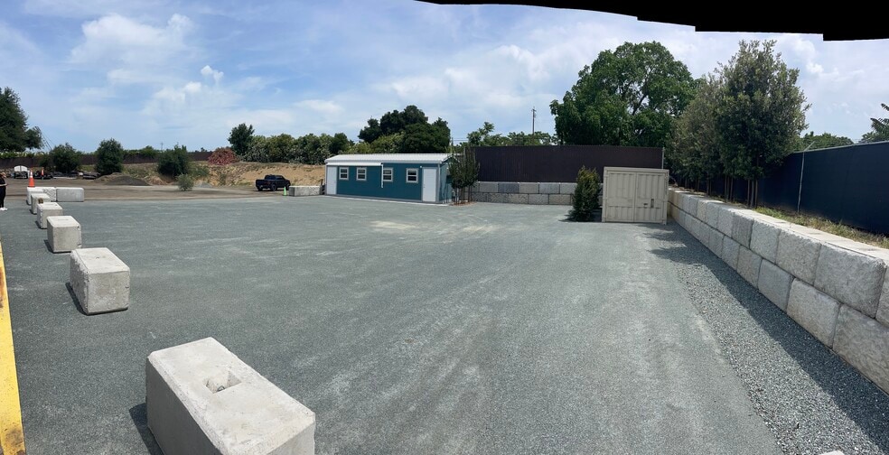 2540 Oakley Rd, Oakley, CA à louer - Photo de l’immeuble – Image 3 sur 7