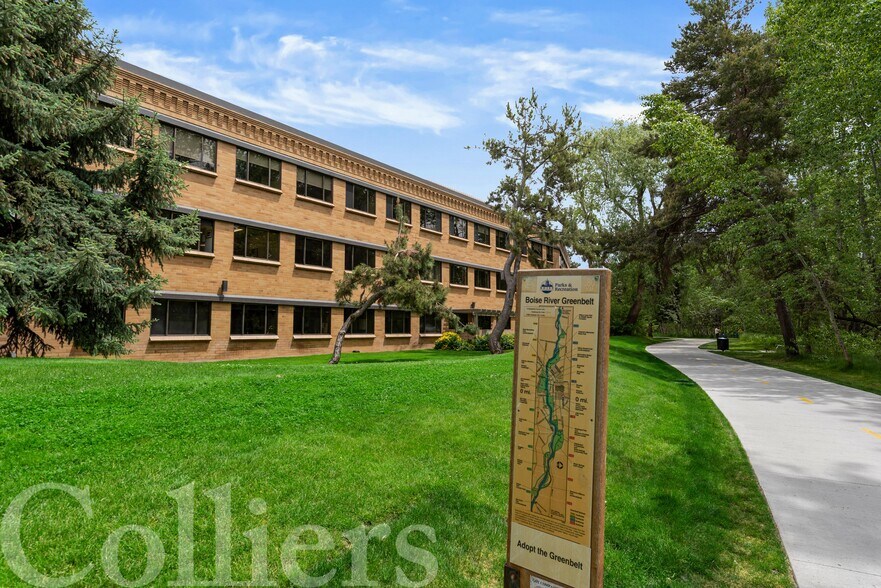 1199 Shoreline Dr, Boise, ID à louer - Photo de l’immeuble – Image 3 sur 5