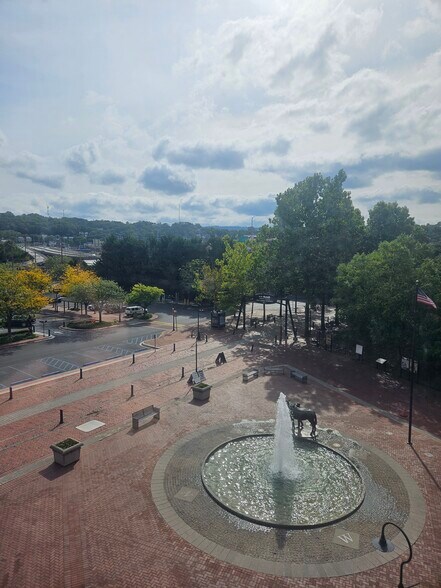 17 Howard St, Cumberland, MD à louer - Photo de l’immeuble – Image 2 sur 16