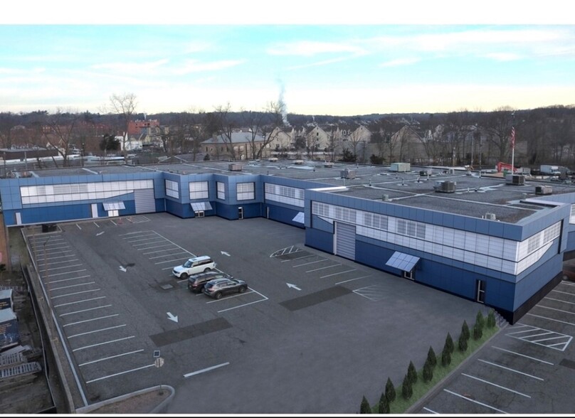 80 Largo Dr, Stamford, CT à louer - Photo de l’immeuble – Image 1 sur 11