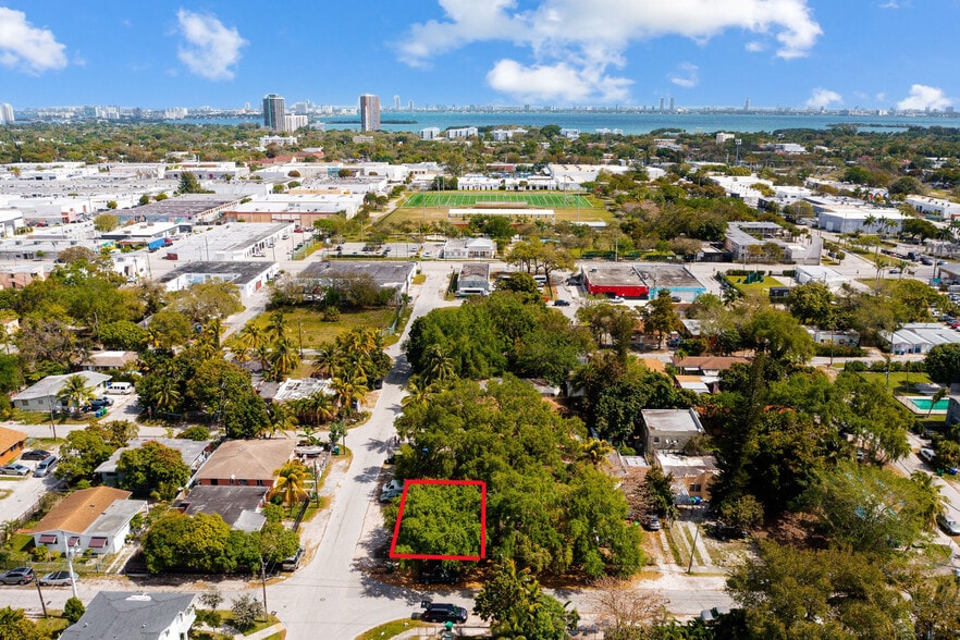 6345 NE 1st Ave, Miami, FL à vendre - Aérien – Image 2 sur 23
