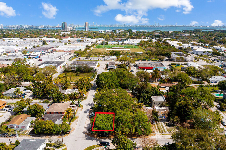 6345 NE 1st Ave, Miami, FL à vendre - Aérien – Image 2 sur 23