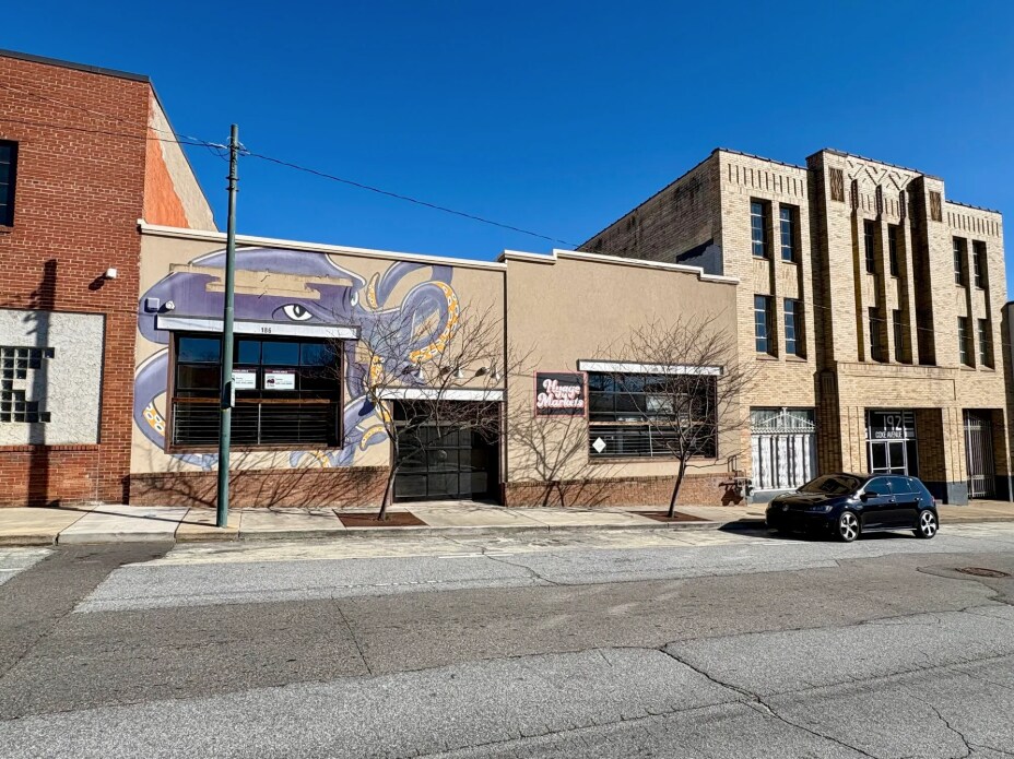 186 Coxe Ave, Asheville, NC à vendre Photo principale– Image 1 sur 23