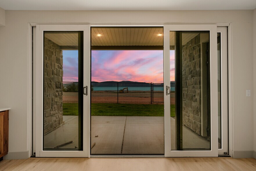 35 E 150 S, Garden City, UT à vendre - Photo principale – Image 1 sur 64