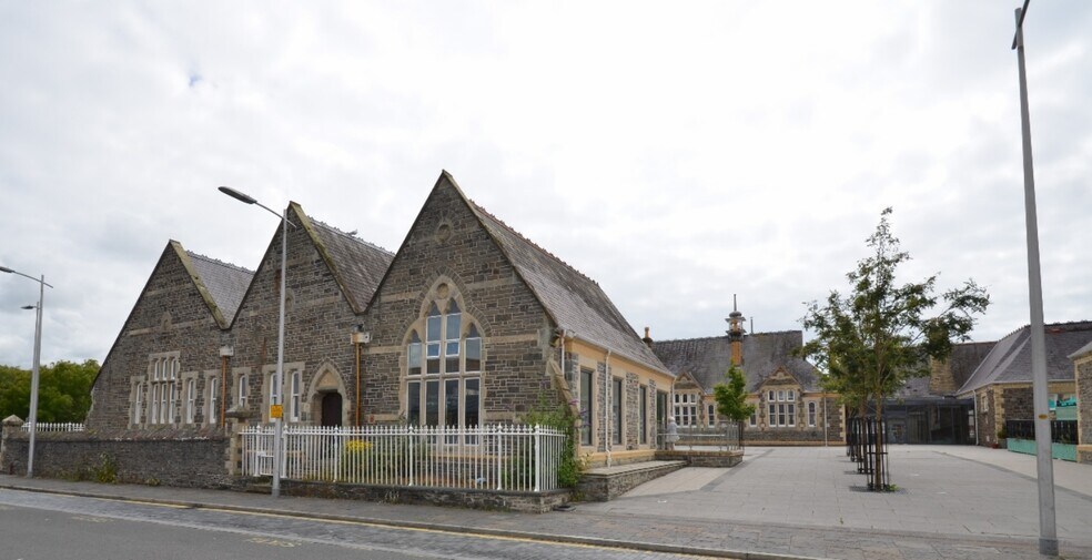 Alexandra Rd, Aberystwyth à louer - Photo de l’immeuble – Image 1 sur 1