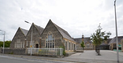 Alexandra Rd, Aberystwyth à louer Photo de l’immeuble– Image 1 sur 3