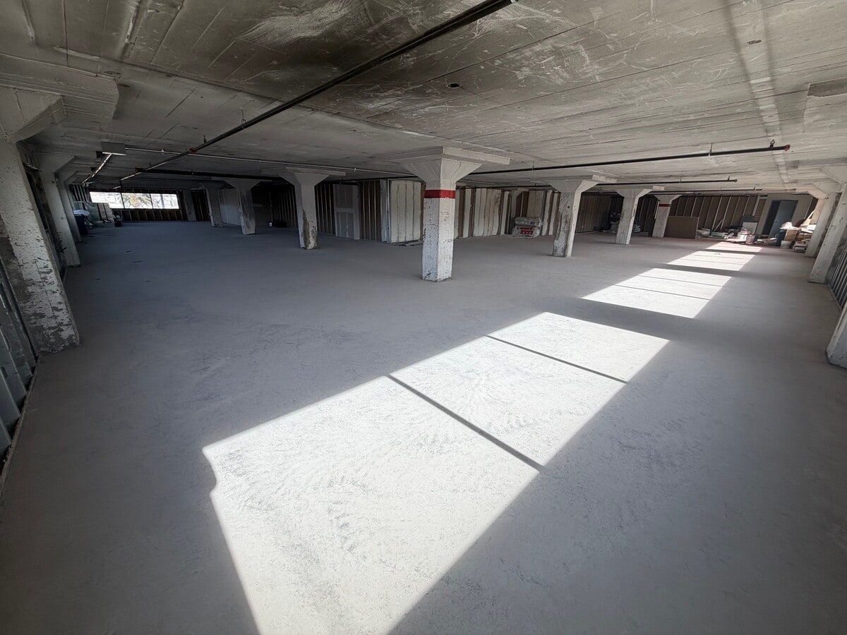 1125 Texas Ave, El Paso, TX 79901 - Lot 201 - - Photo intérieure - Image 2 of 9